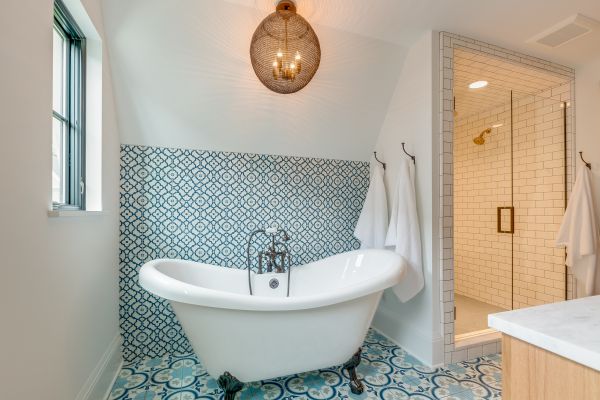Clawfoot Tub Installation in Broadview Heights